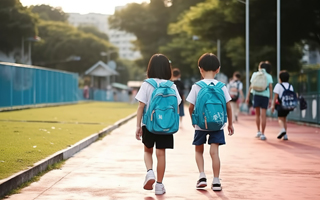 《中小學(xué)、幼兒園安全防范要求》(GB/T 29315-2022)國(guó)家標(biāo)準(zhǔn)于2022年6月1日起正式實(shí)行